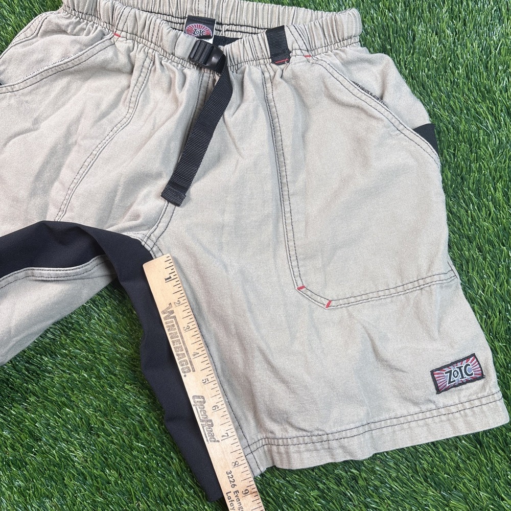 VTG Zoic Cycling Cargo Shorts Tan Men Size Large Lined Elastic Waist USA Made - Picture 9 of 16